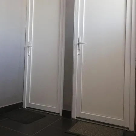 Benett Apartman Σίοφοκ